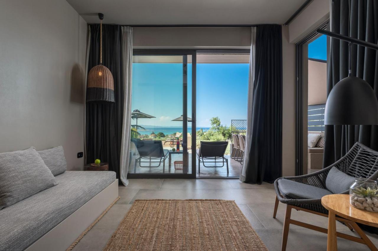 Anmian Suites Vourvourou Exterior foto