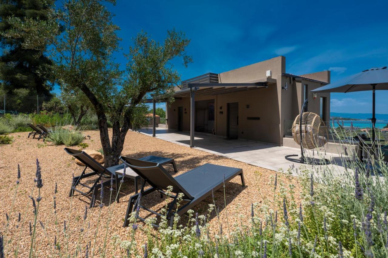Anmian Suites Vourvourou Exterior foto